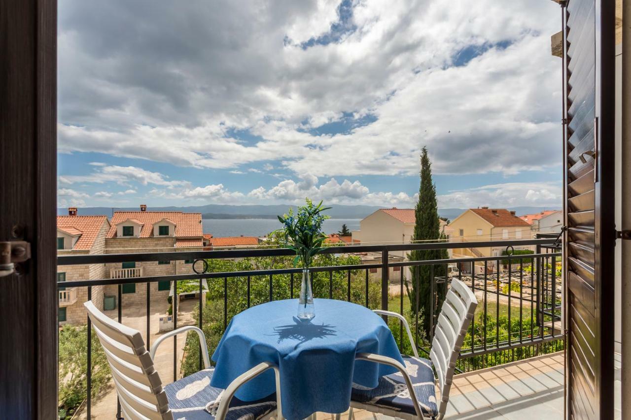 Apartmani Bezma Bol Exterior foto